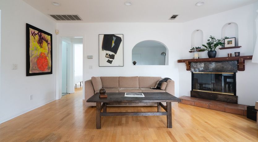 Photo of The Way You Make Me Teal