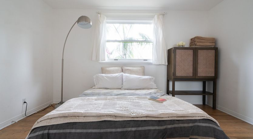 Photo of The Way You Make Me Teal