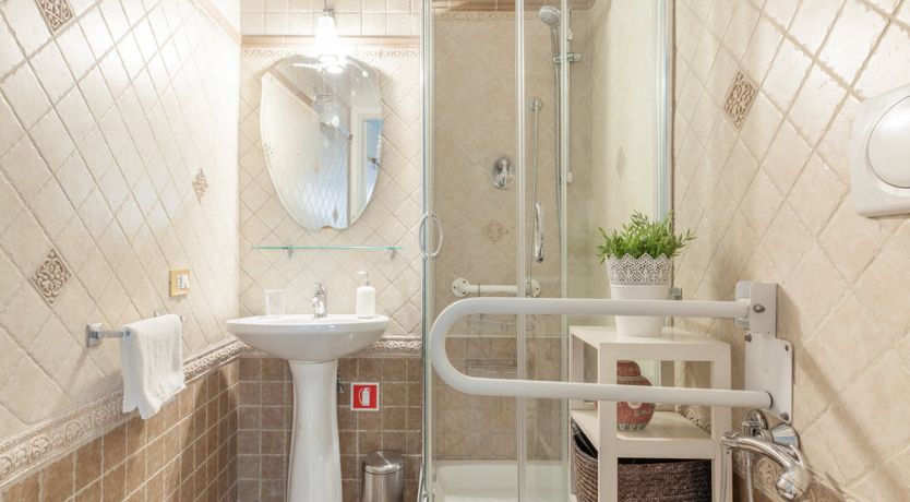 Photo of Single Leaf