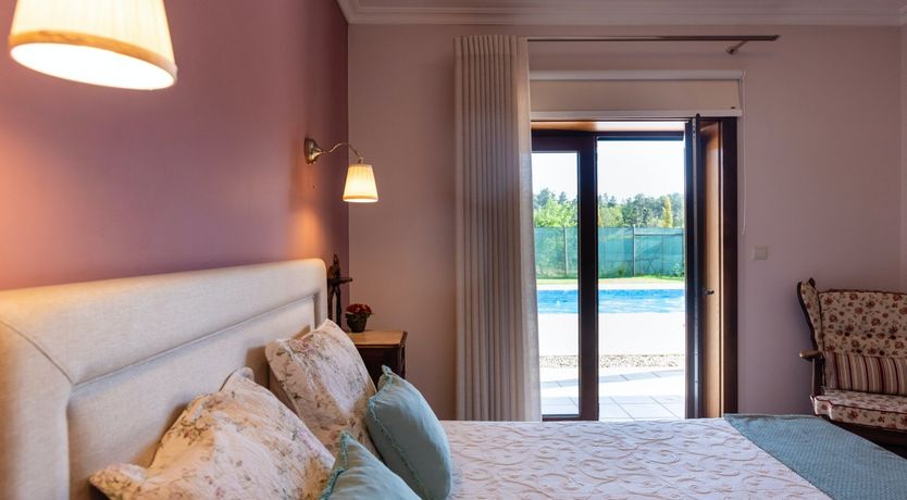 Photo of The Vine Lady