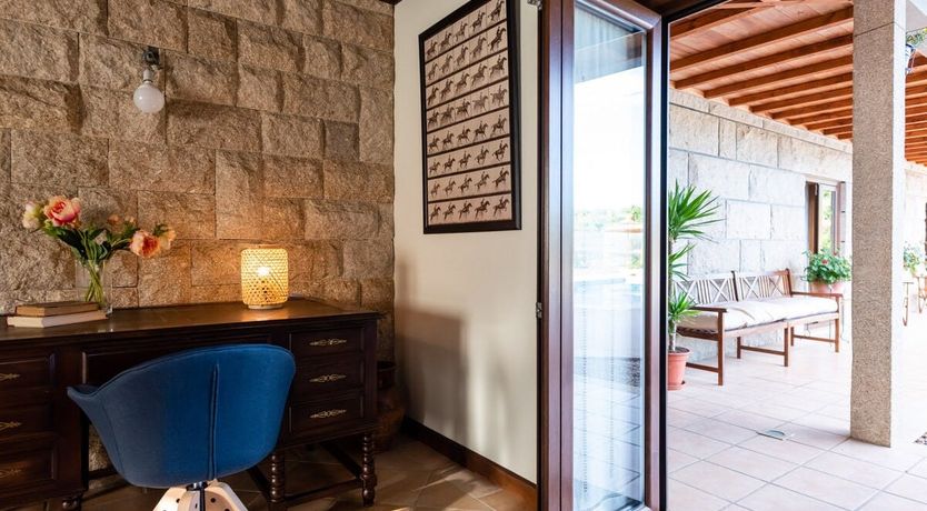 Photo of The Vine Lady