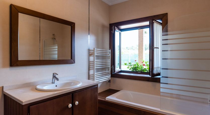 Photo of The Vine Lady