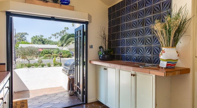 Photo of Silver Spring