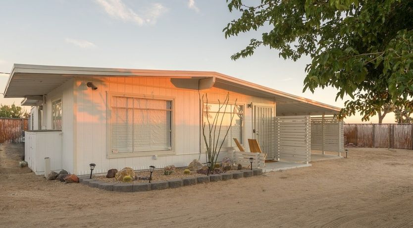 Photo of Desert Rose