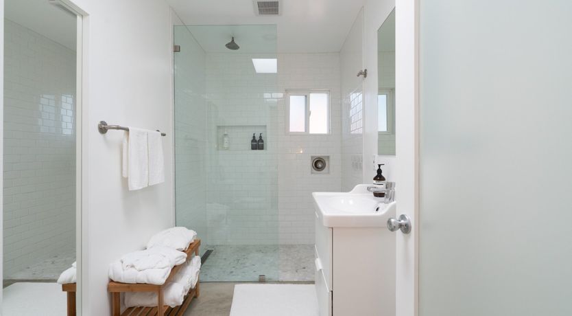 Photo of Jasmine Sprigs