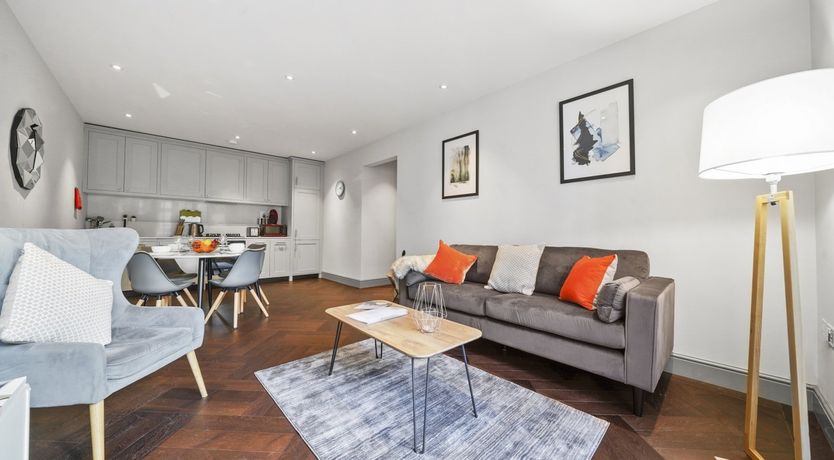 Photo of Regent's Rose