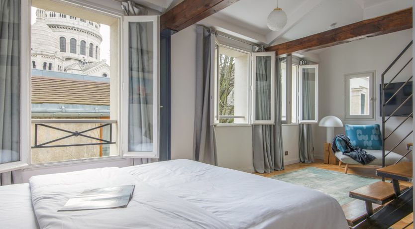 Photo of Montmartre's Villa