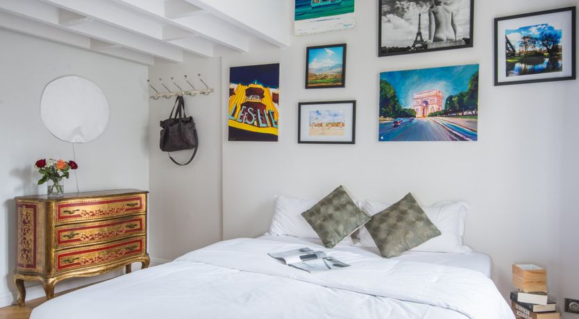 Photo of Montmartre's Villa