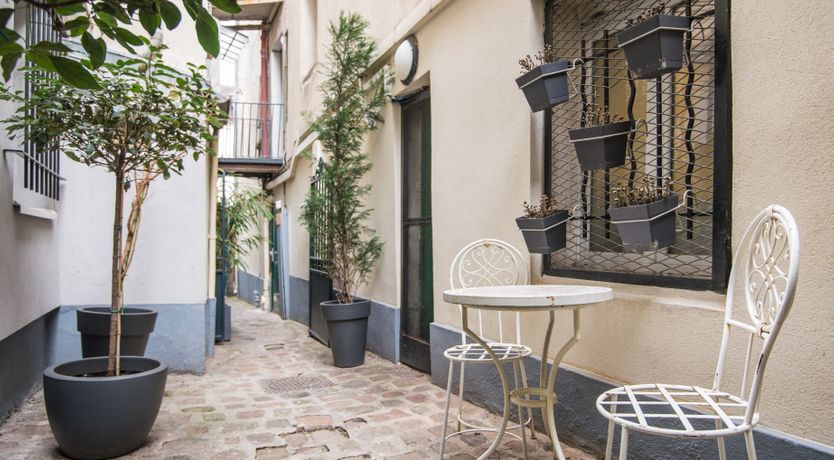 Photo of Montmartre's Villa