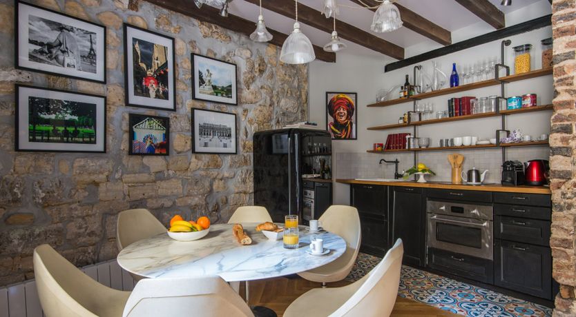 Photo of Montmartre's Villa