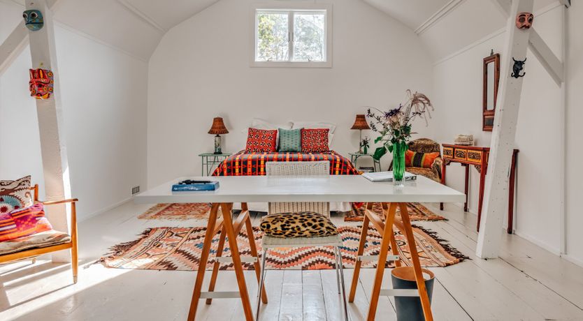 Photo of Sunflowers & Wisteria