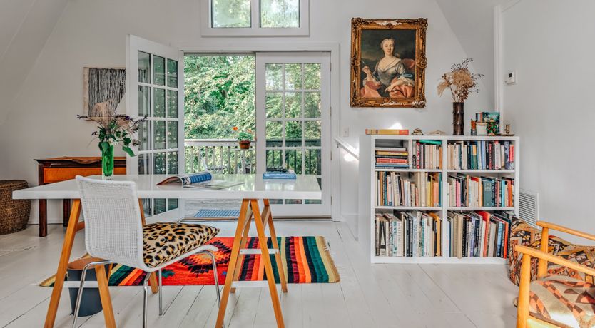 Photo of Sunflowers & Wisteria