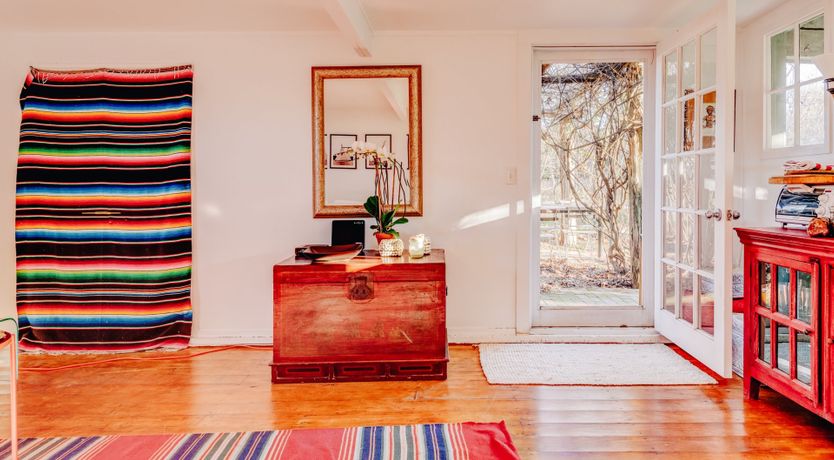 Photo of Sunflowers & Wisteria