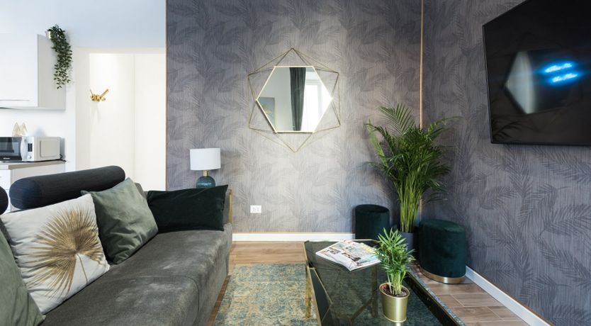 Photo of Naive Melody