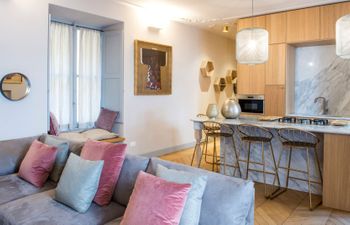 Carrara & Cortile Apartment