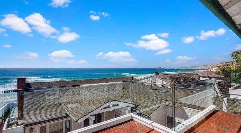 Photo of Pearly Whites