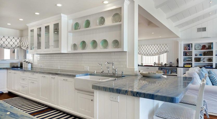 Photo of Pearly Whites