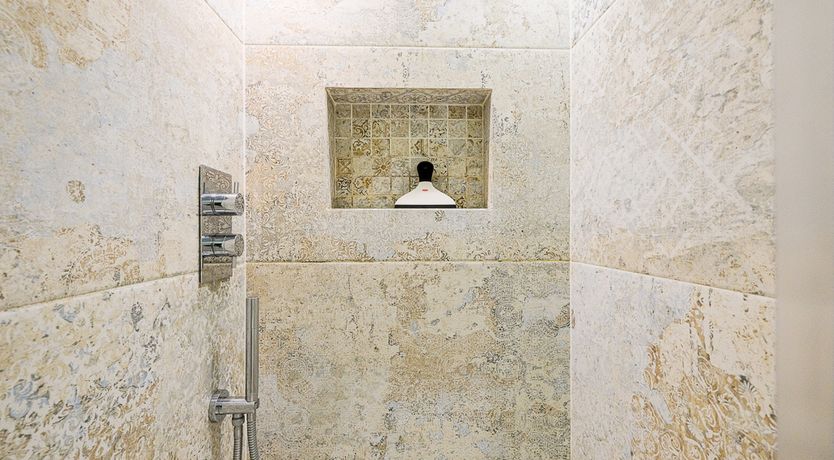 Photo of Floral Kensington