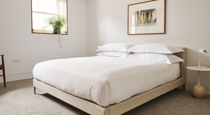 Photo of Follow the Sun