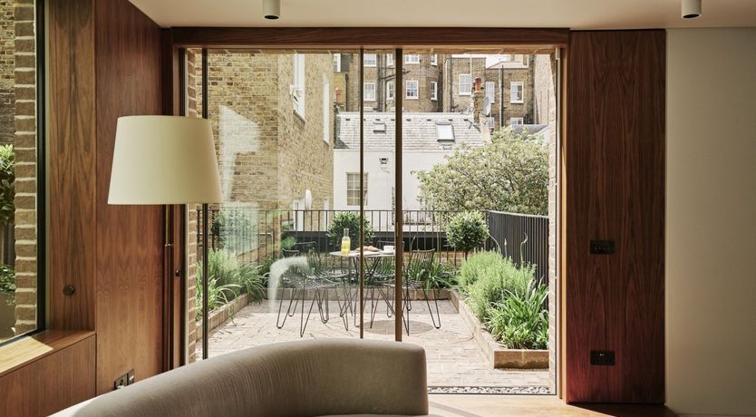 Photo of Follow the Sun