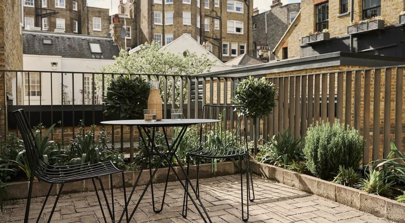 Photo of Follow the Sun