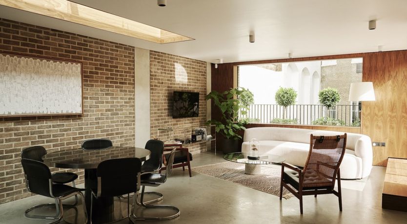 Photo of Follow the Sun