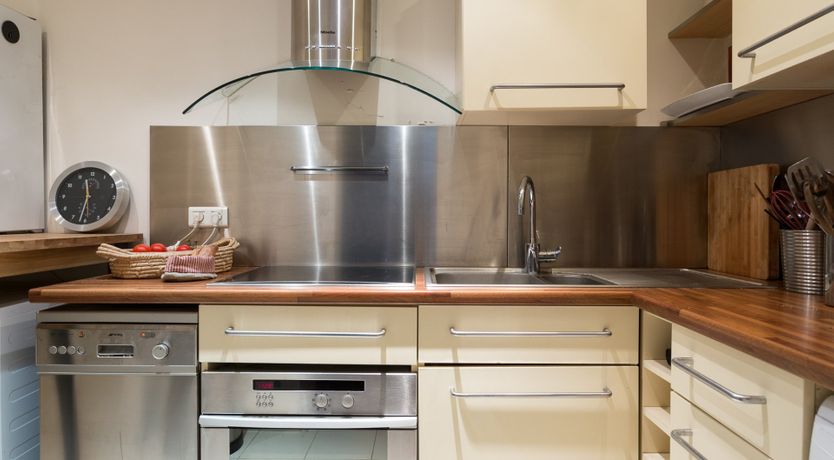 Photo of The Portrait Artist