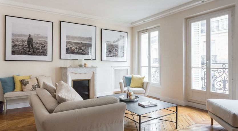 Photo of The Portrait Artist