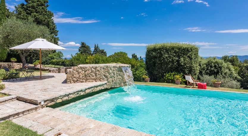 Photo of Rustling Oaks