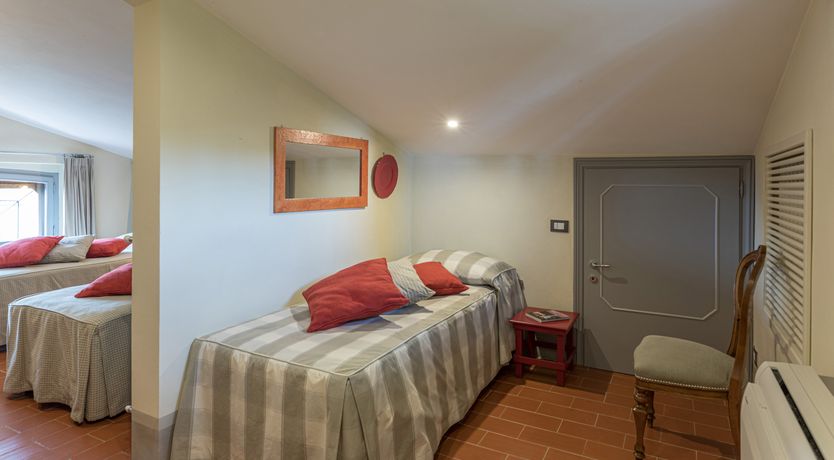 Photo of Rustling Oaks