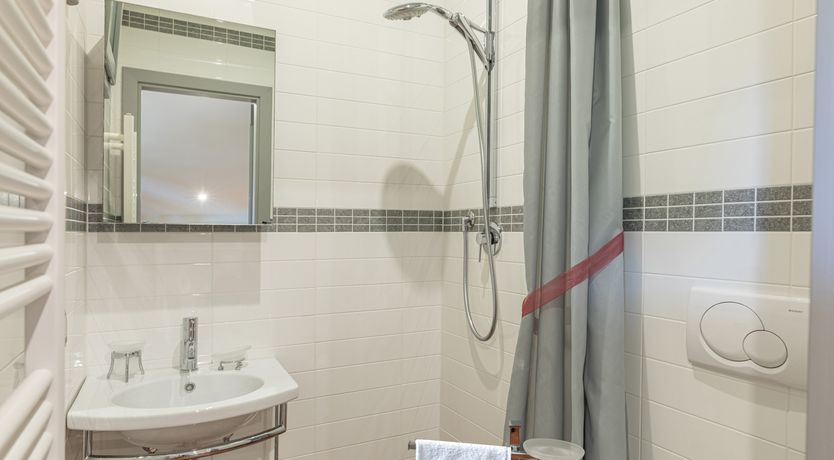 Photo of Rustling Oaks