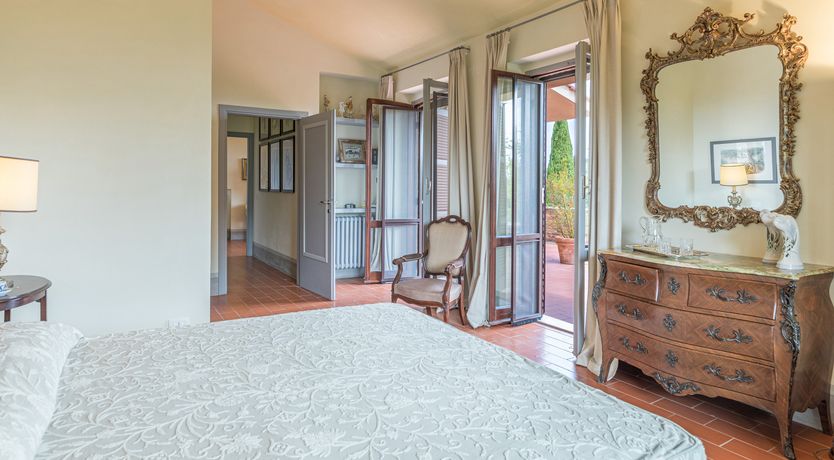 Photo of Rustling Oaks