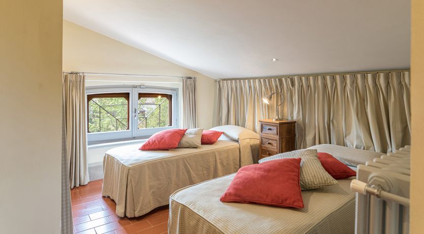 Photo of Rustling Oaks