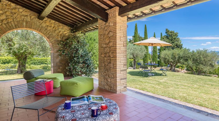 Photo of Rustling Oaks