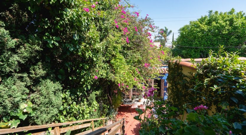 Photo of Tanah Little Lot