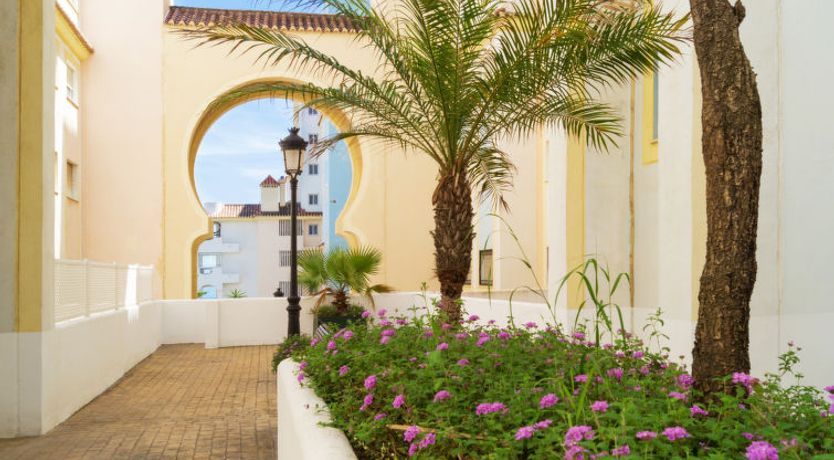 Photo of Reina Sofia II