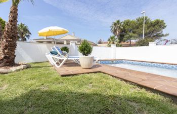 Estrella Villa