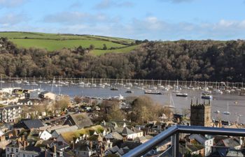 Windwhistle Apartment