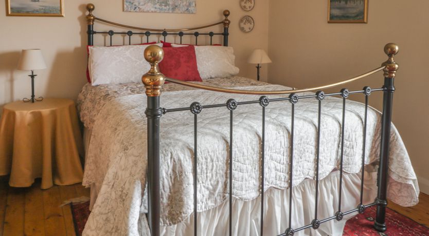 Photo of Lower Cross