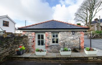 Y Nyth Holiday Cottage