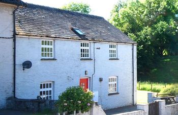 Danycrug (First Floor) Holiday Cottage