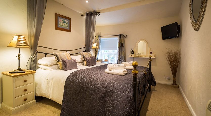 Photo of Burrow Cottage