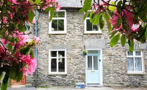 Photo of Stone Cottage at Staveley