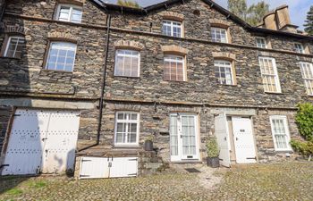 The Mounting Steps Holiday Cottage