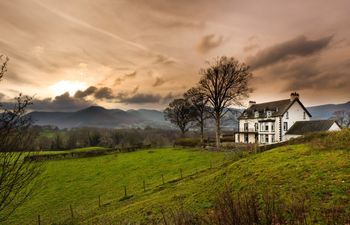 One The Howe Holiday Cottage