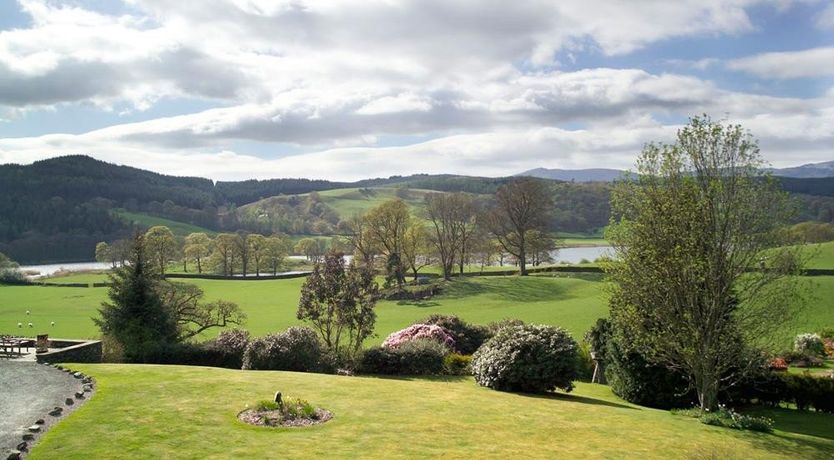 Photo of Lakefield Cottage