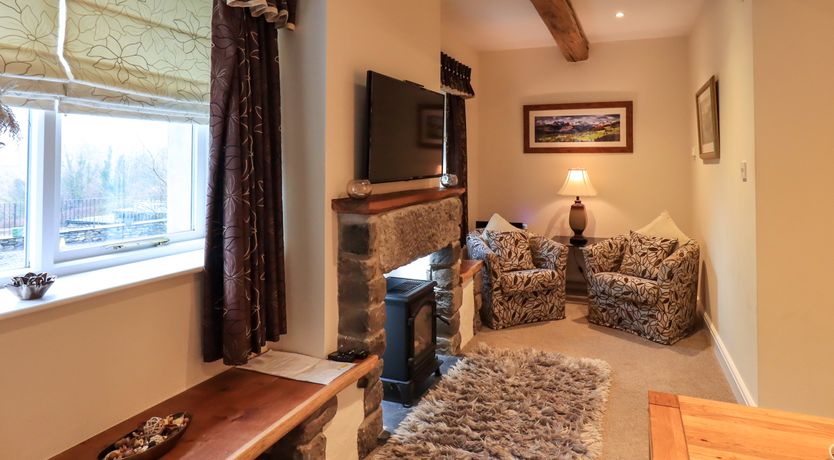 Photo of Durham Bridge Barn