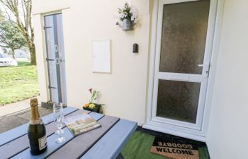 Redwood Holiday Cottage