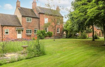 Mill Farm - The Farmhouse Holiday Cottage