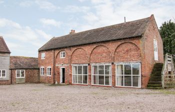 Stockbatch Granary Holiday Home